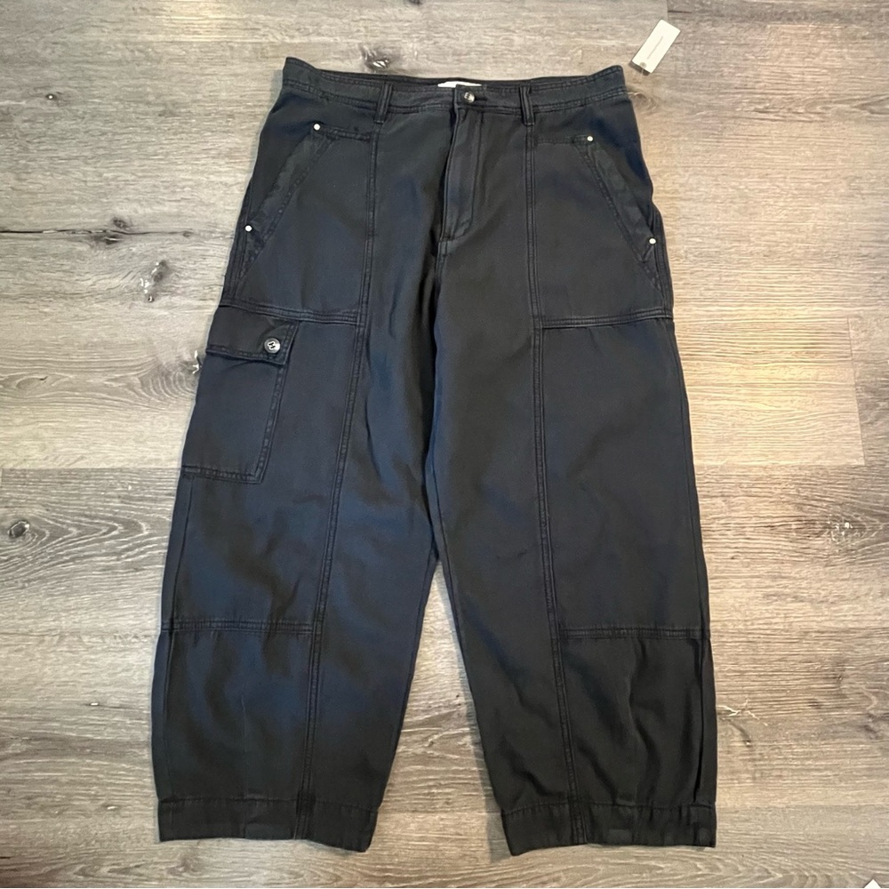 Anthropologie Utility Barrel Leg Cargo Pants Size 14 Black Blue High Rise Ankle - Picture 2 of 10